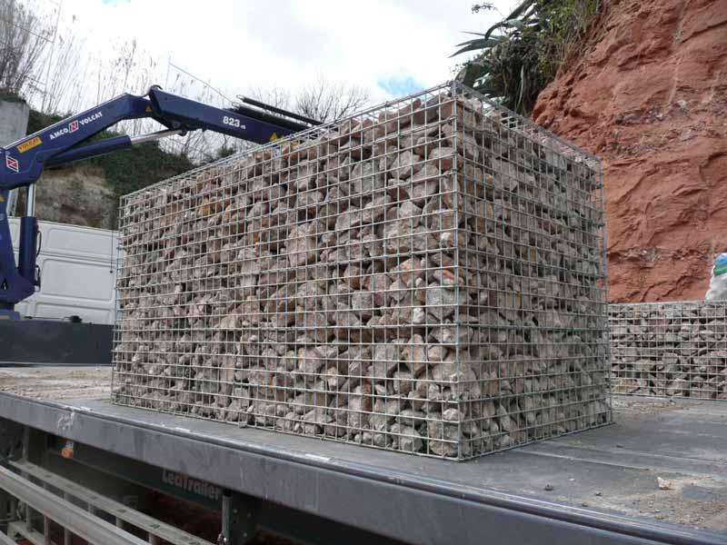 Gaviones, proyecto con gaviones, jaulas compactadas Gaviones, proyecto con gaviones, jaulas compactadas